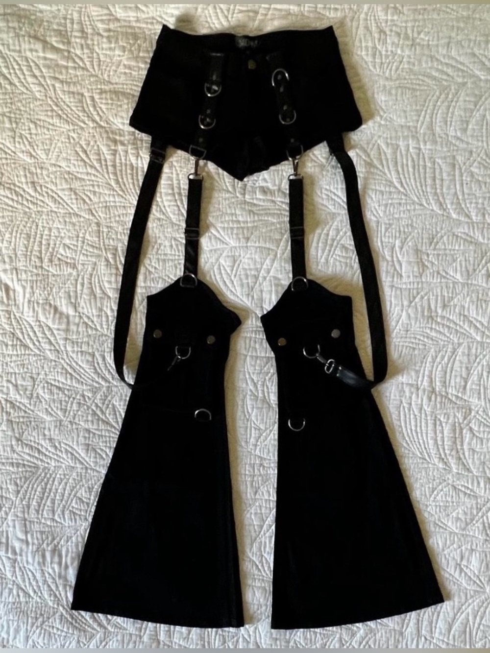 NWT - Dolls Kill - 'Bring the Darkness Shorts with Removable Chaps’ - Small